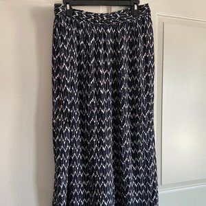 Gap Pull On Cropped Print Pant